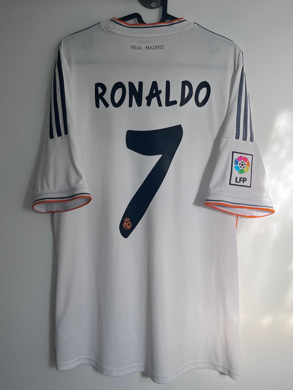 Cristiano Ronaldo - Real Madrid 2013/14 home (L)