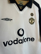 Roy Keane - Manchester United 2001/02 away (L)