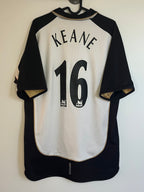 Roy Keane - Manchester United 2001/02 away (L)