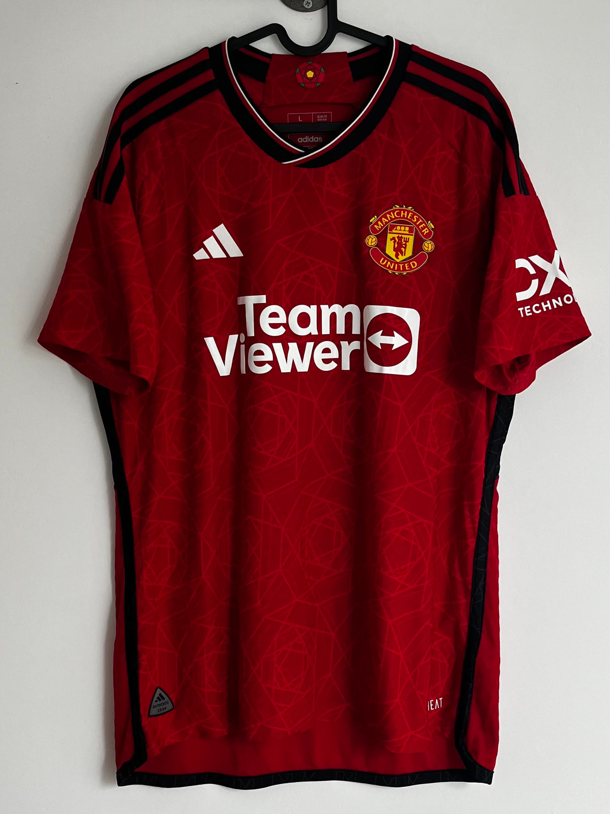 Lisandro Martinez - Manchester United 2023/24 authentic hjemme (L)