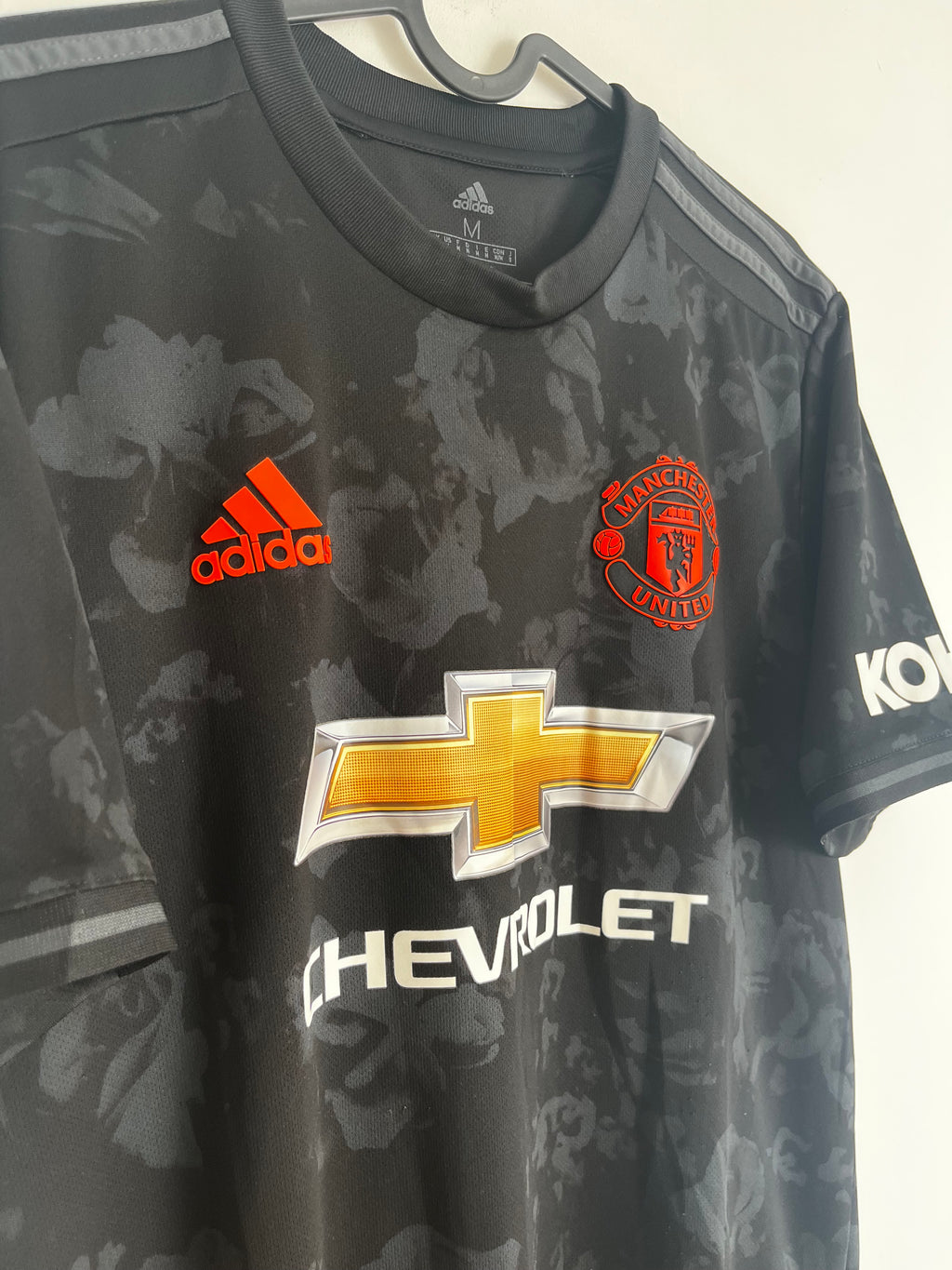 Paul Pogba - Manchester United 2019/20 Third Shirt (M)