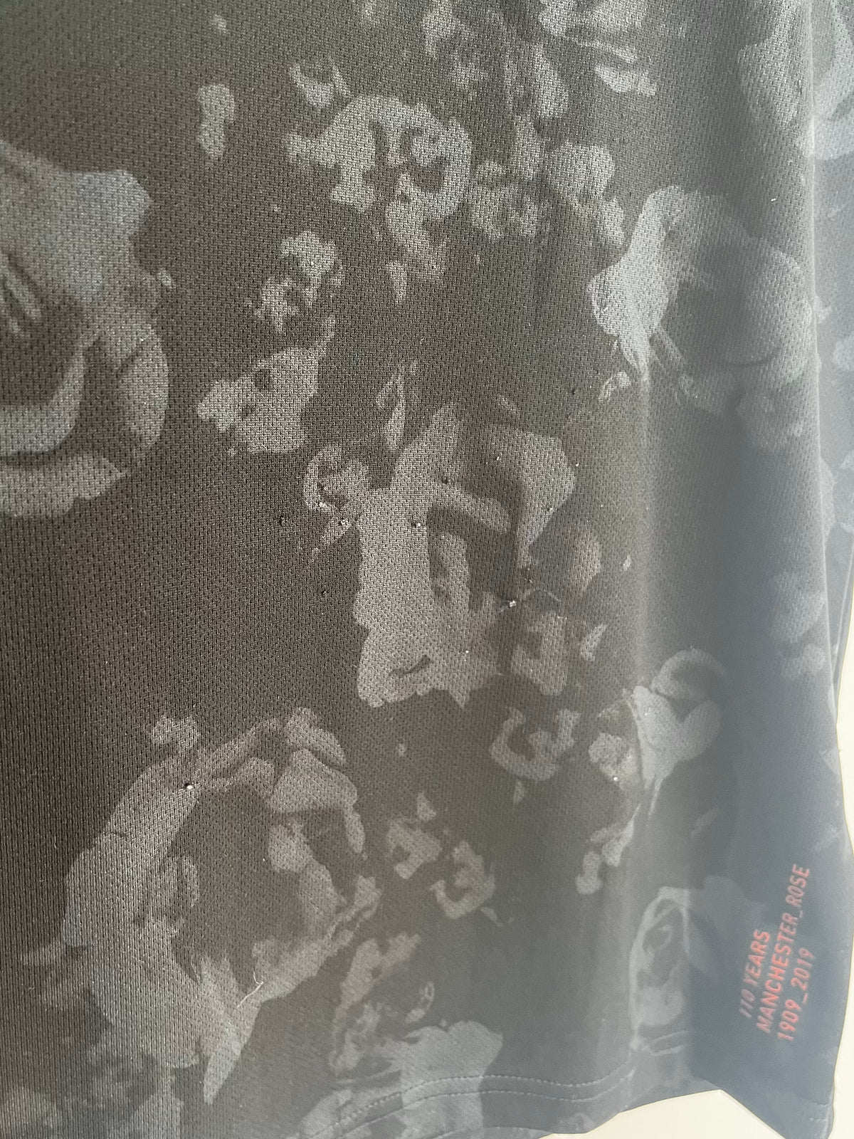 Paul Pogba - Manchester United 2019/20 Third Shirt (M)