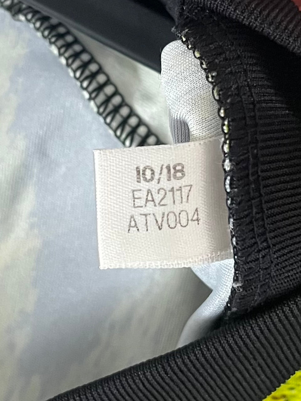 Manchester United 2018/19 limited edition EA 4. trøje (M)