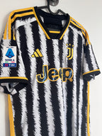 Chiesa - Juventus 2023/24 hjemme (M)