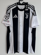 Yildiz - Juventus 2024/25 hjemme (M)